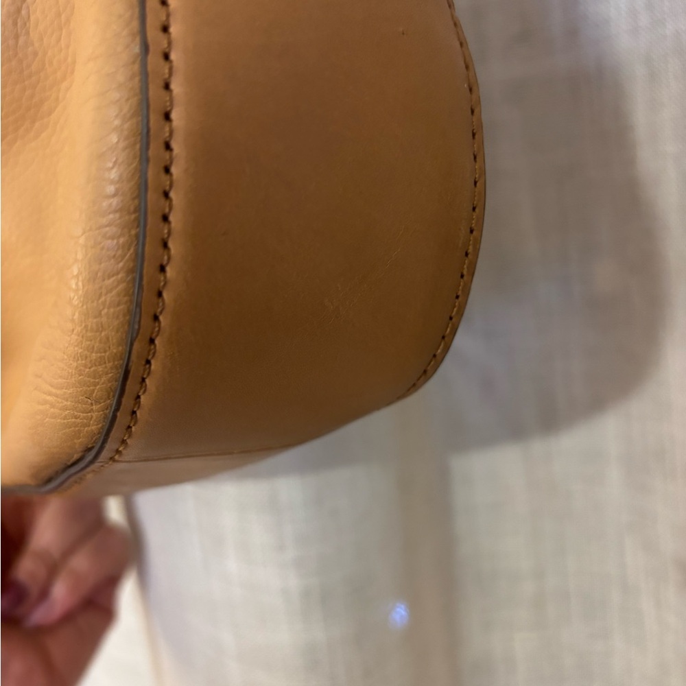Louise et Cie Tan Leather Hobo Bag with Relaxed Silhouette - Picture 5 of 16